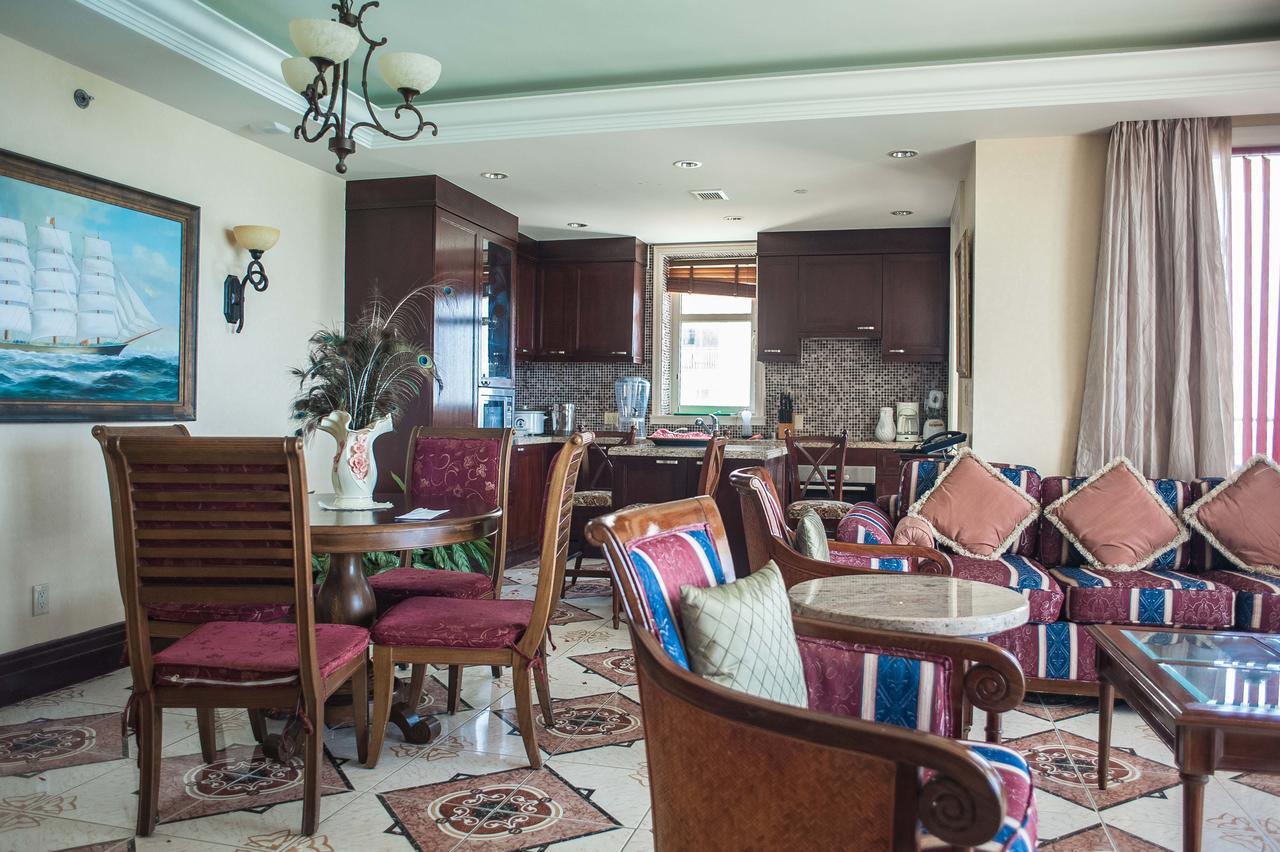 Palmyra Luxury Beach Condos Montego Bay Exteriör bild